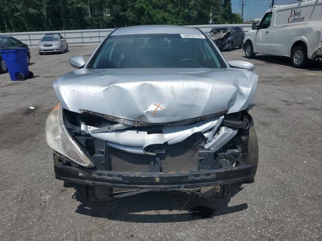  HYUNDAI SONATA 2013 Серебристый