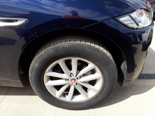 2016 JAGUAR F-PACE PRE
