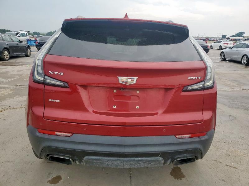  CADILLAC XT4 2019 Czerwony