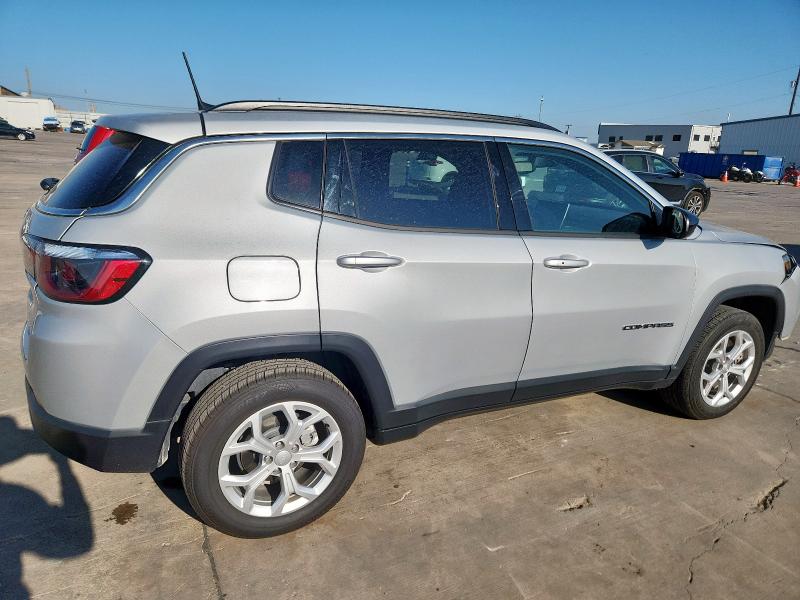  JEEP COMPASS 2024 Gray