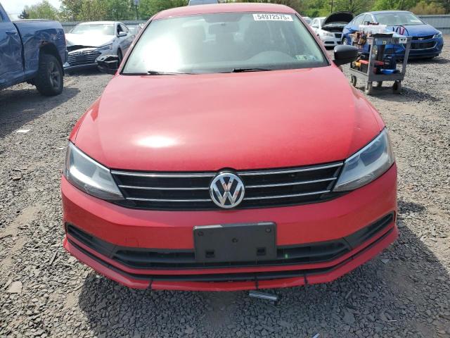  VOLKSWAGEN JETTA 2015 Красный