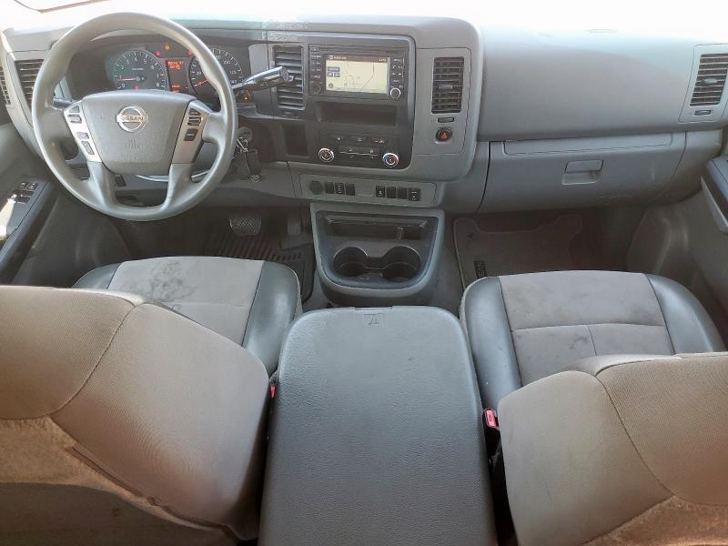  NISSAN NV 2019 Red