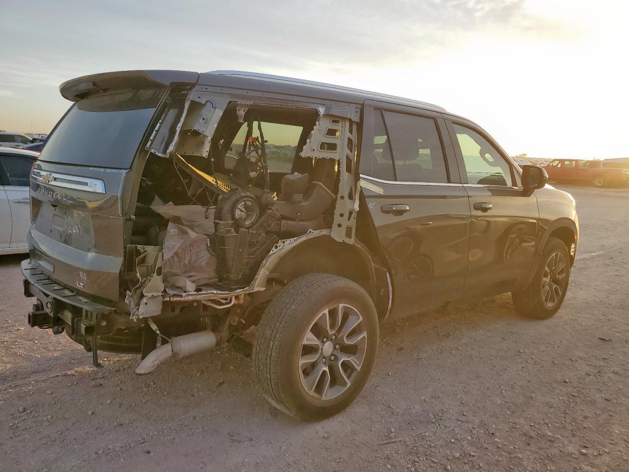 1GNSCNKD6MR405530 CHEVROLET TAHOE 2021