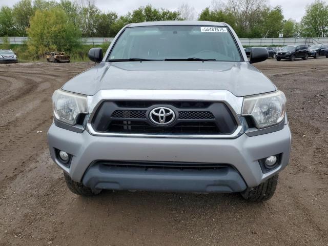  TOYOTA TACOMA 2015 Сріблястий