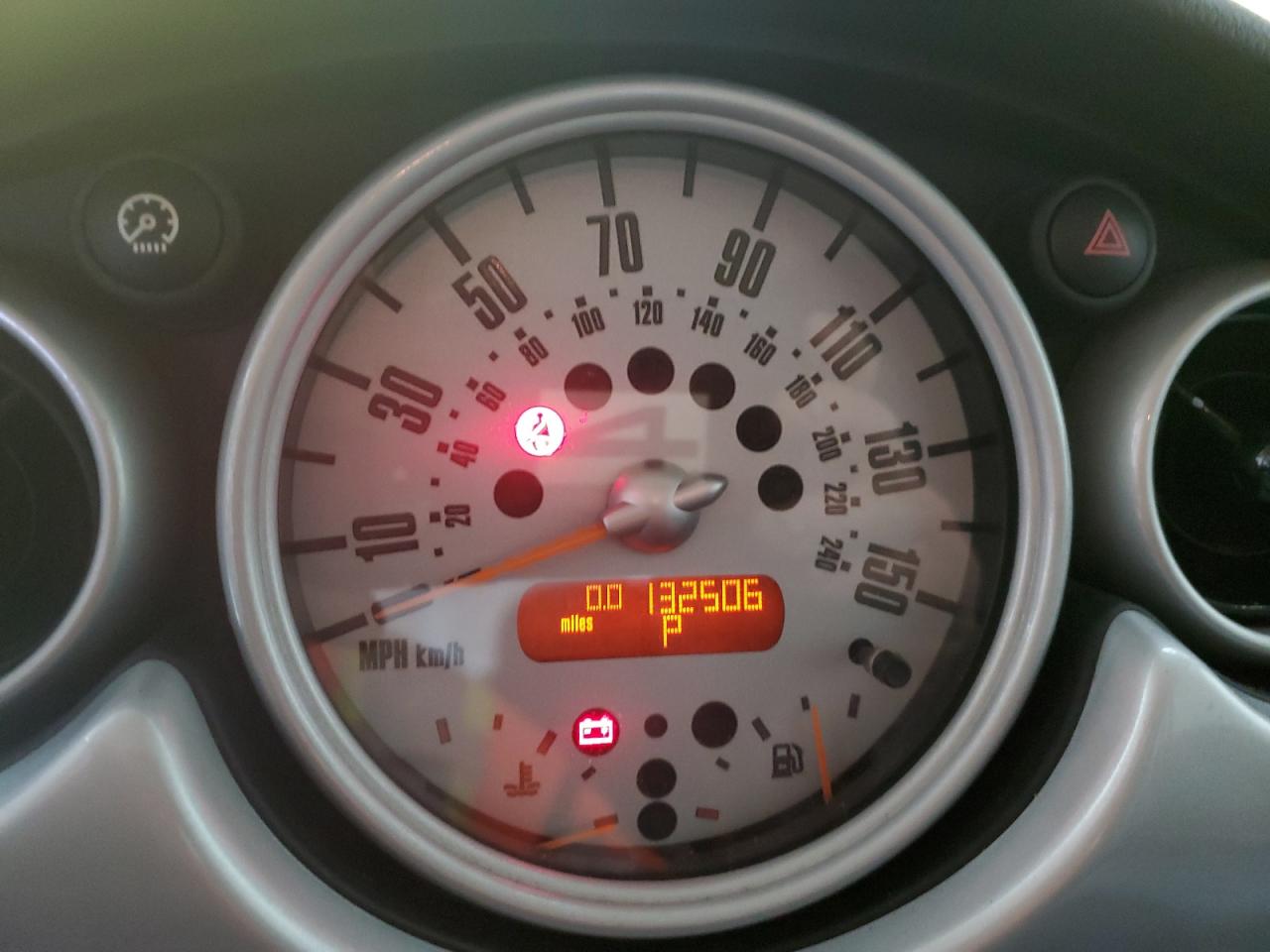 2002 Mini Cooper VIN: WMWRC33412TE12203 Lot: 58246045