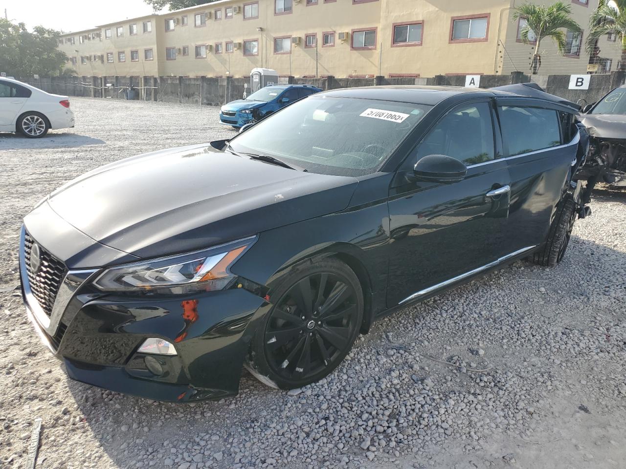 2019 Nissan Altima Platinum zu verkaufen in Opa Locka, FL - Rear End