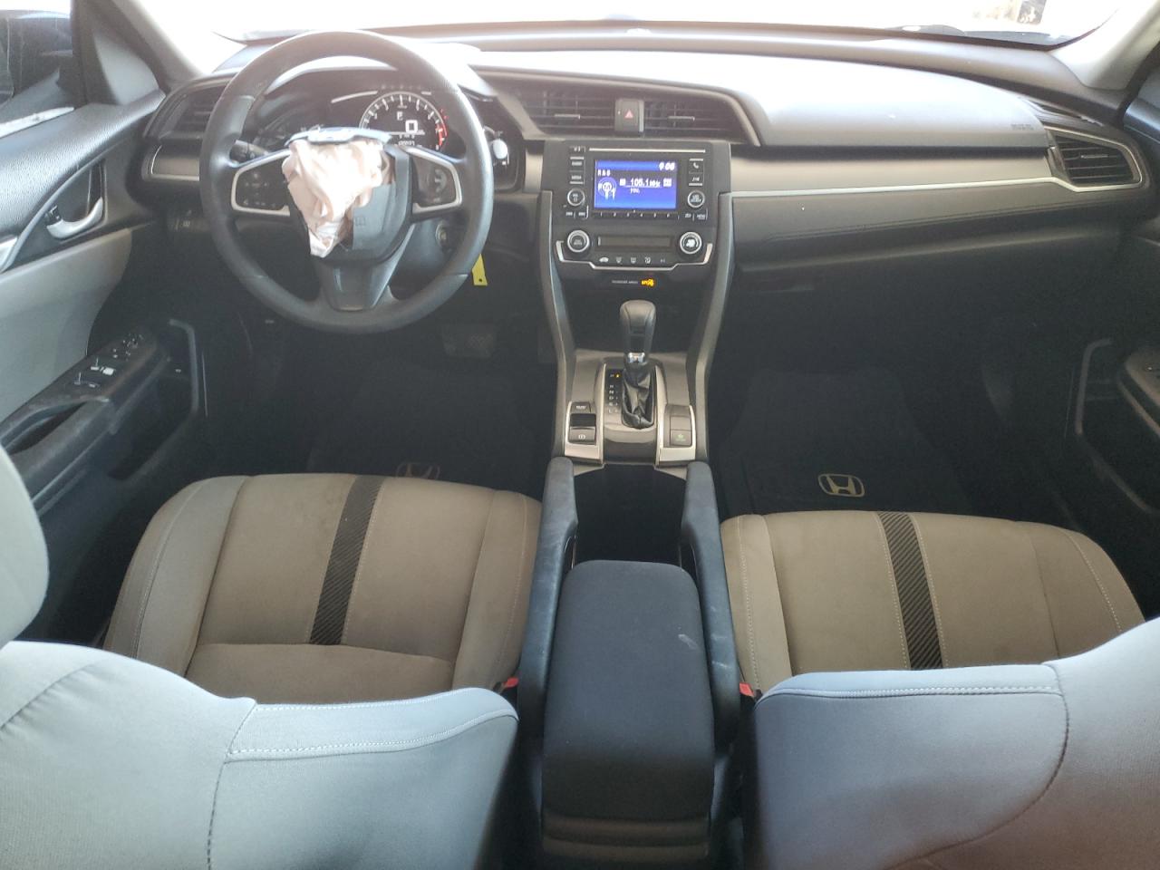 2018 Honda Civic Lx VIN: 2HGFC2F55JH597824 Lot: 56135595