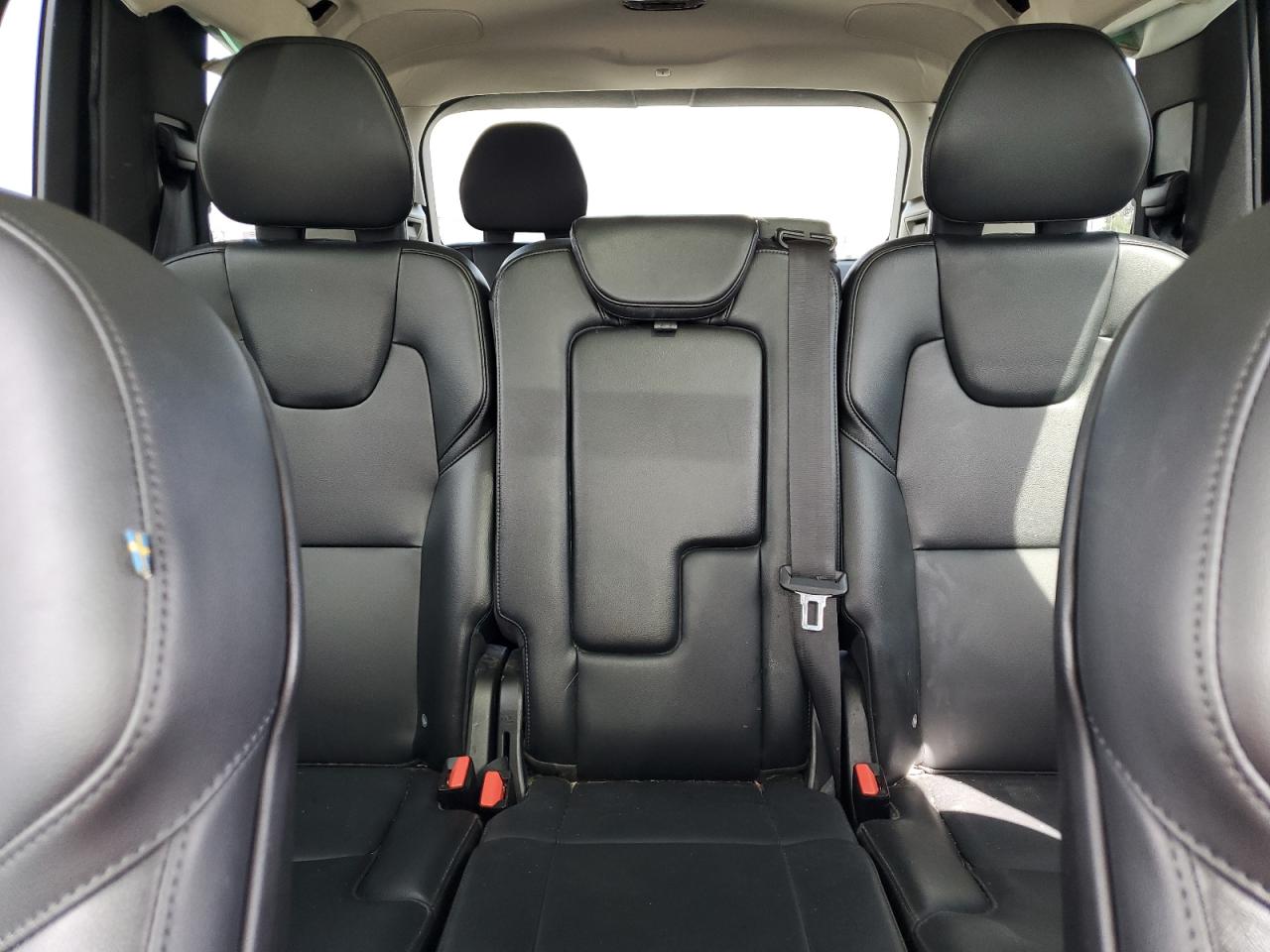 2018 Volvo Xc90 T5 VIN: YV4102CK5J1357681 Lot: 56681075