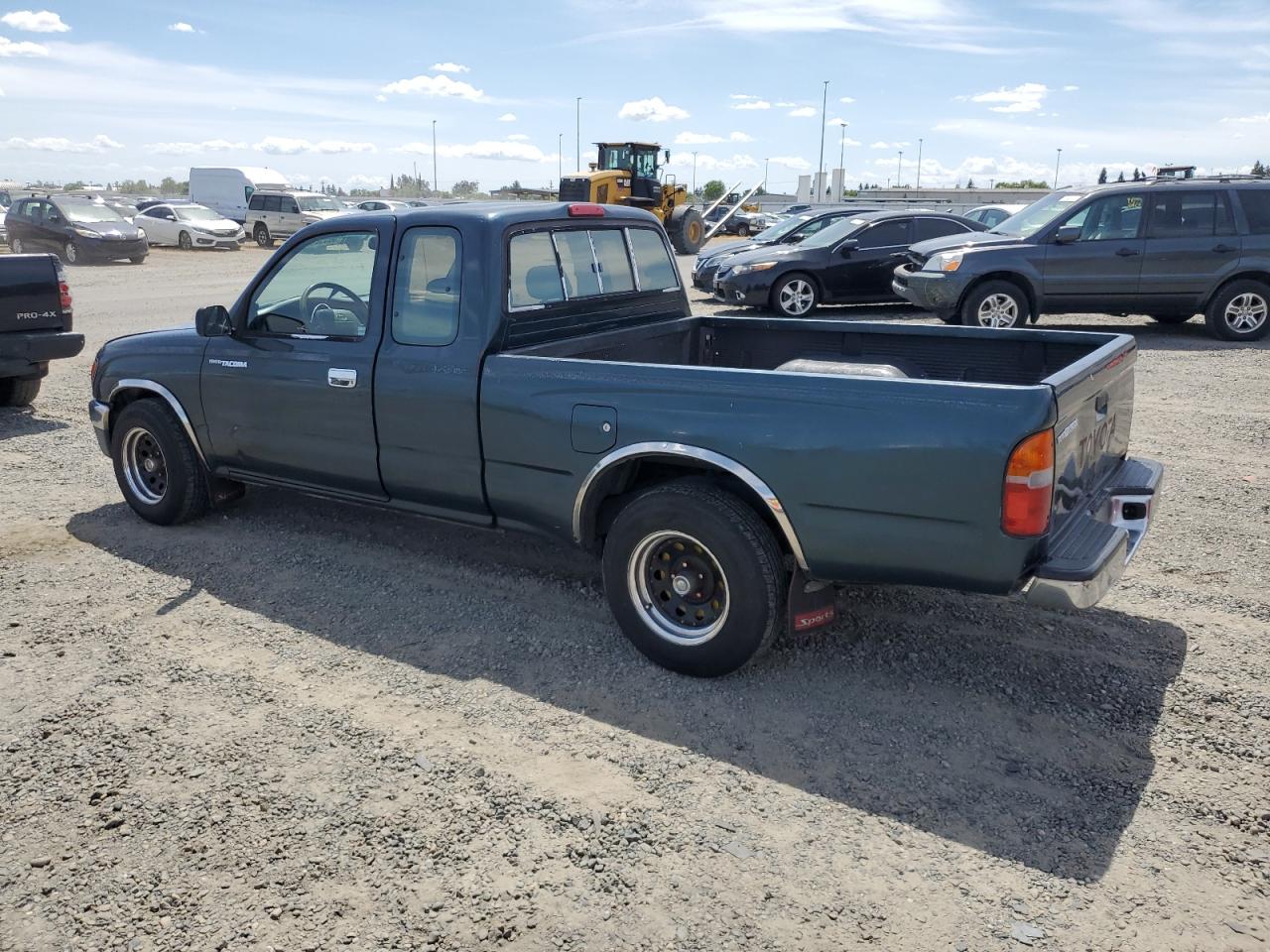 1996 Toyota Tacoma Xtracab VIN: 4TAVL52N5TZ125865 Lot: 56992385