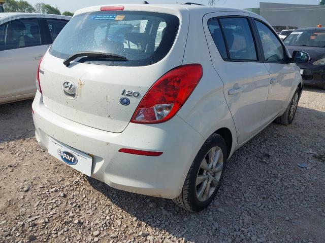 2012 HYUNDAI I20 ACTIVE