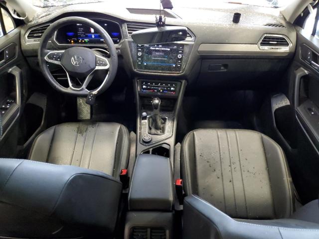  VOLKSWAGEN TIGUAN 2022 Черный