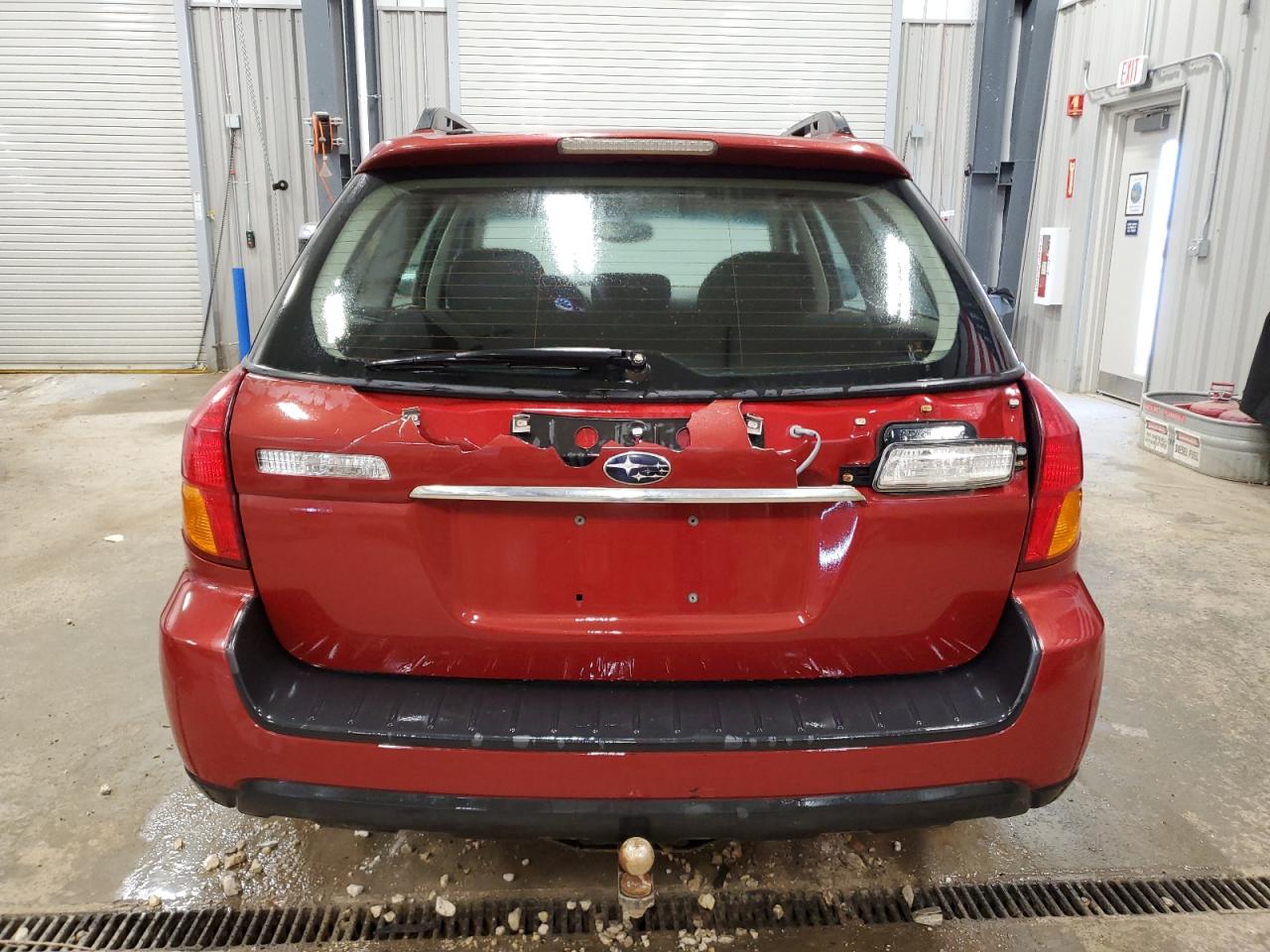2005 Subaru Legacy Outback 2.5 Xt VIN: 4S4BP68C354333939 Lot: 56351565
