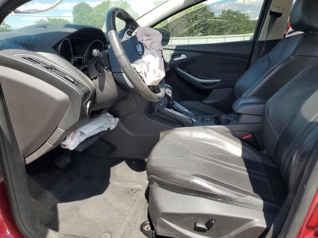  FORD FOCUS 2014 Czerwony