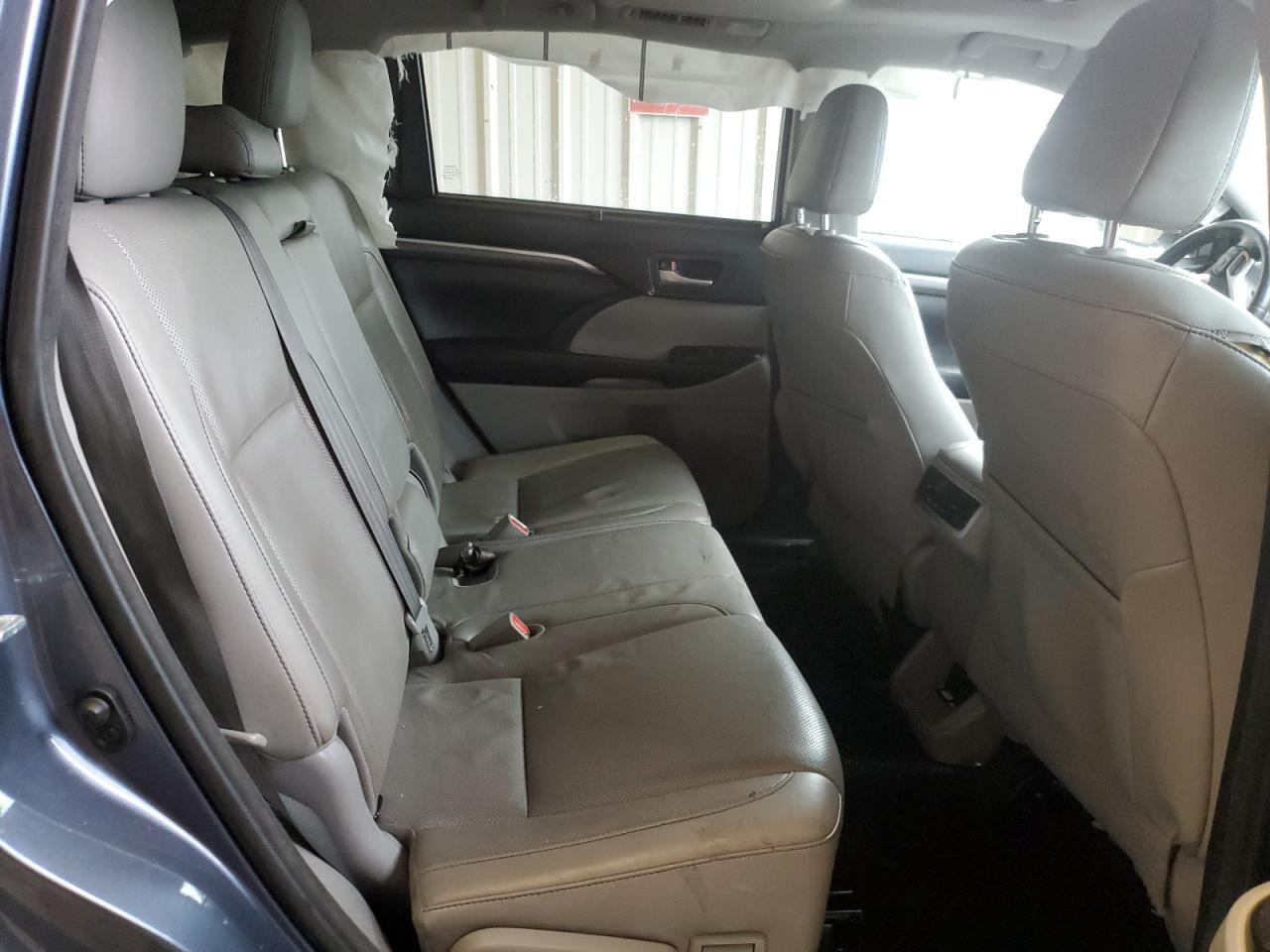 5TDDZRFH0JS491953 TOYOTA HIGHLANDER 2018