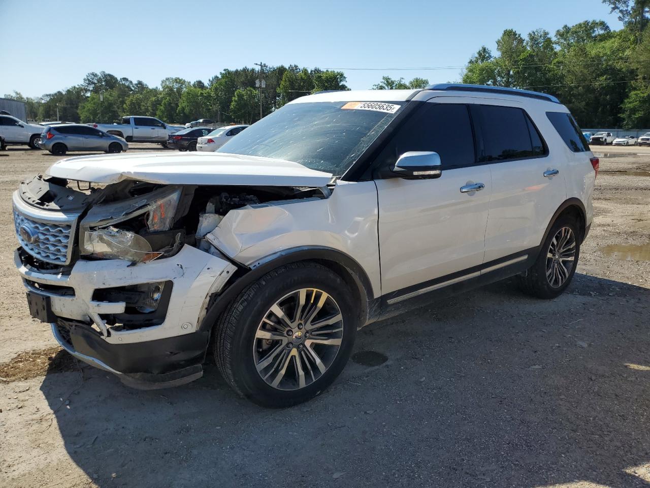 2017 Ford Explorer Platinum for Sale in Greenwell Springs, LA - Front End