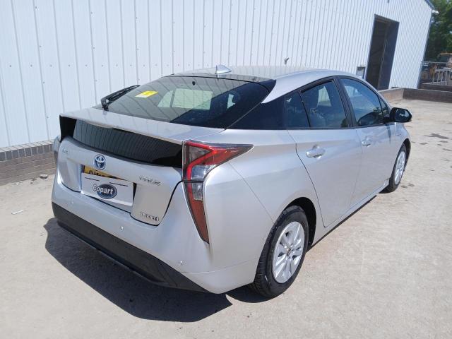 2016 TOYOTA PRIUS BUSI
