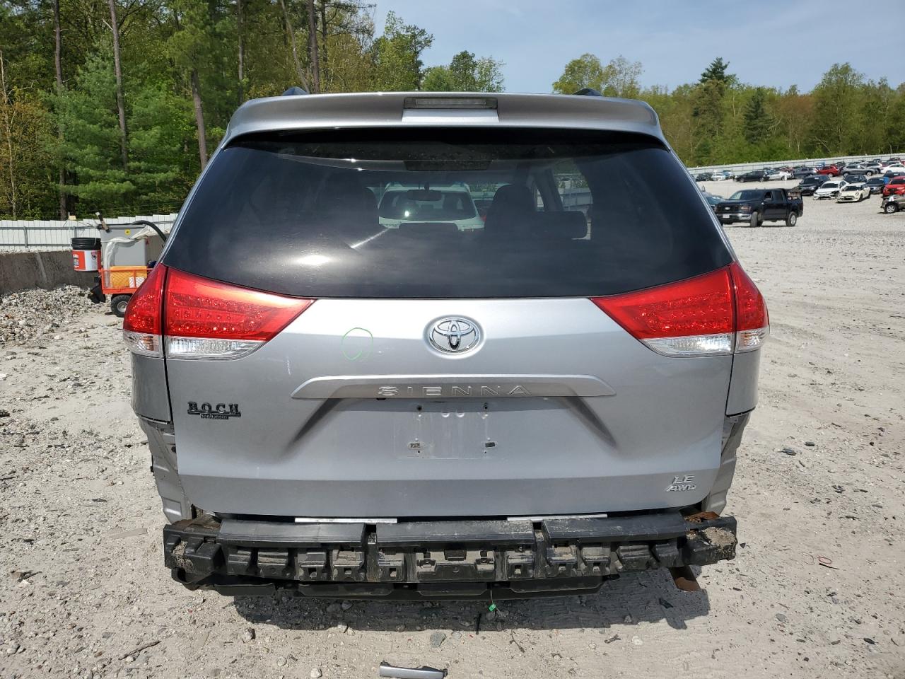 2011 Toyota Sienna Le VIN: 5TDJK3DC9BS012135 Lot: 56464655