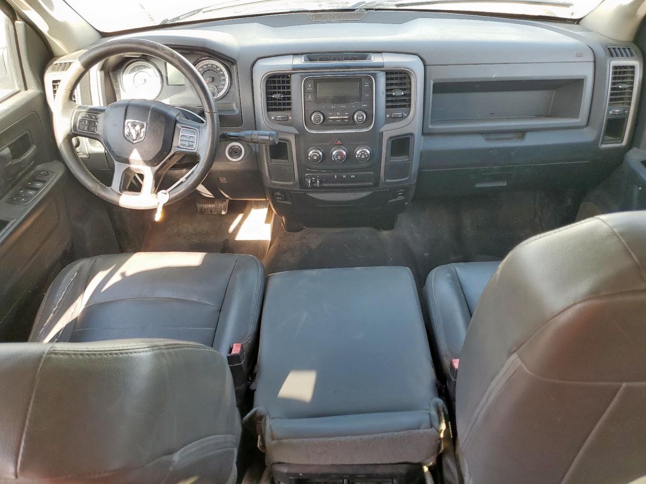 2018 Ram 2500 St VIN: 3C6UR4HL7JG363431 Lot: 56862695