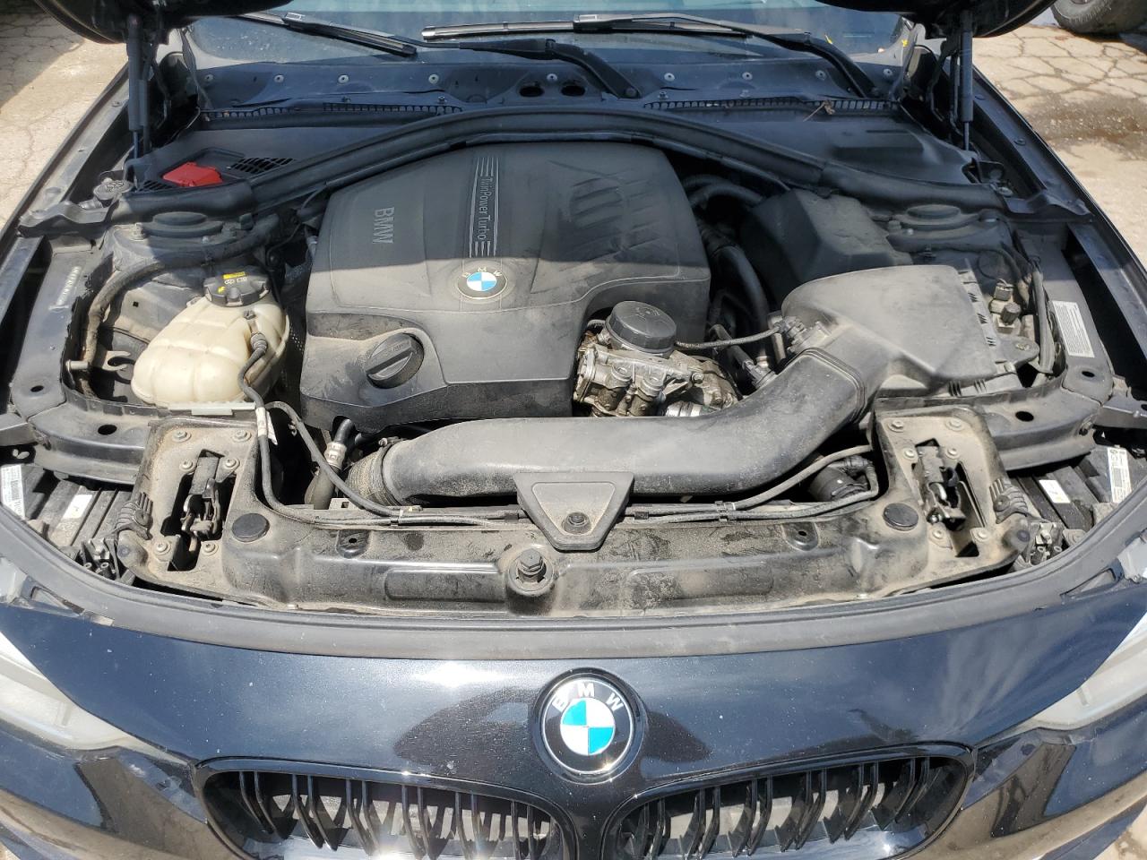 2014 BMW 335 Xi VIN: WBA3B9G5XENR92426 Lot: 57073385