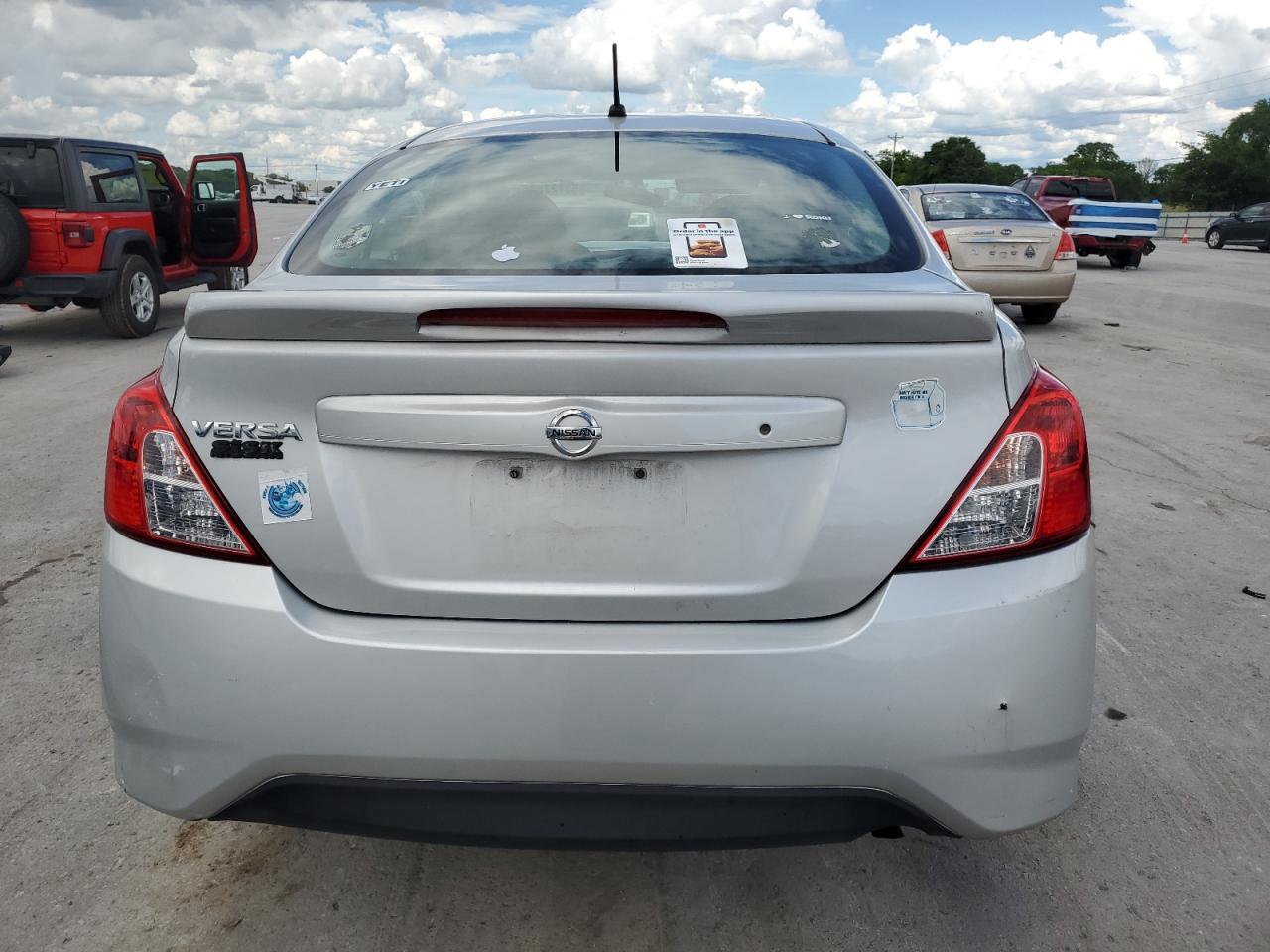 3N1CN7AP6HL891514 NISSAN VERSA 2017
