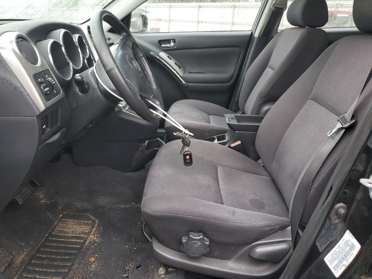 2003 Toyota Corolla Matrix Xr VIN: 2T1KR32E43C137882 Lot: 56966435