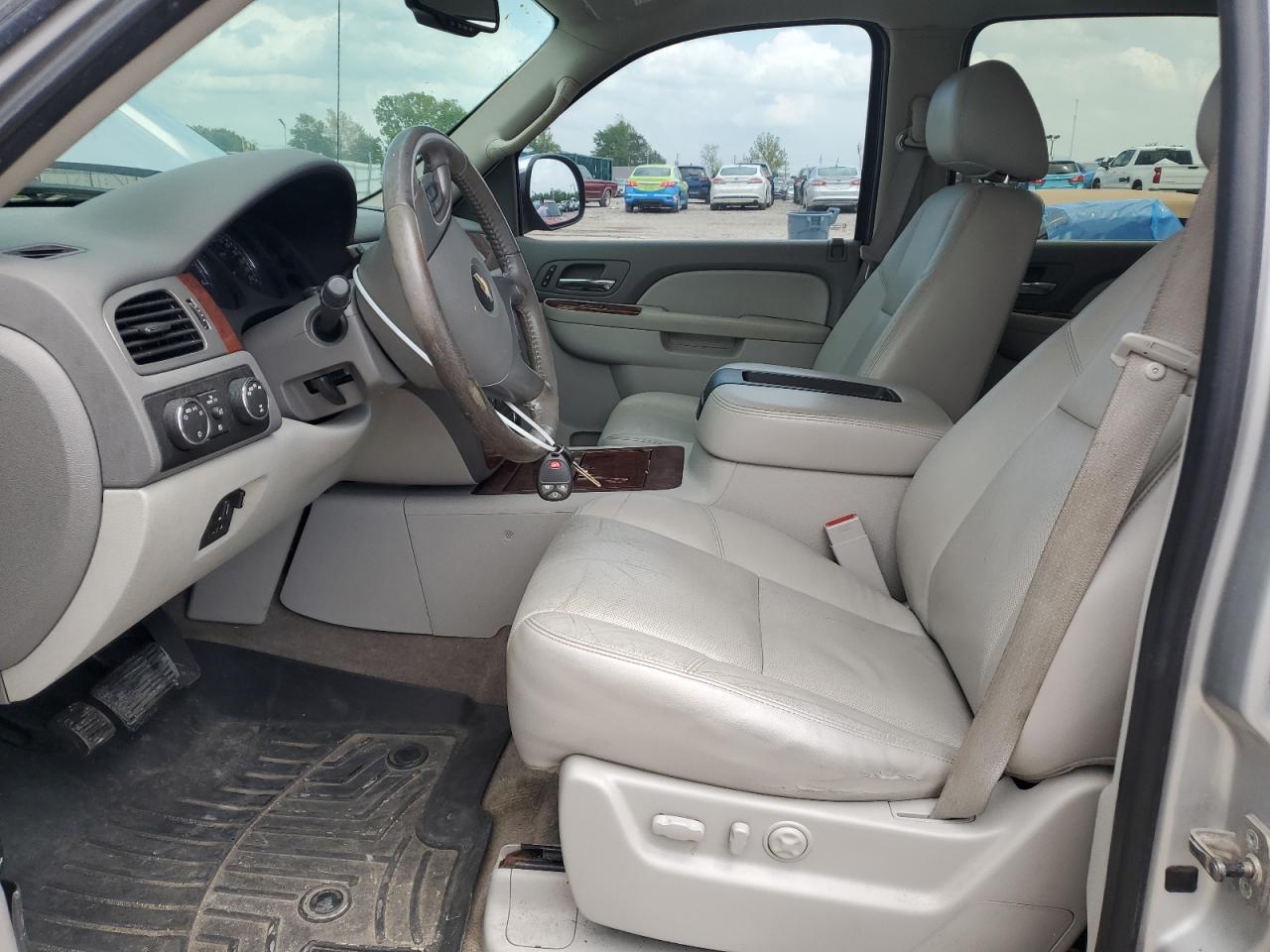 2011 Chevrolet Avalanche Ltz VIN: 3GNTKGE37BG309179 Lot: 56670745
