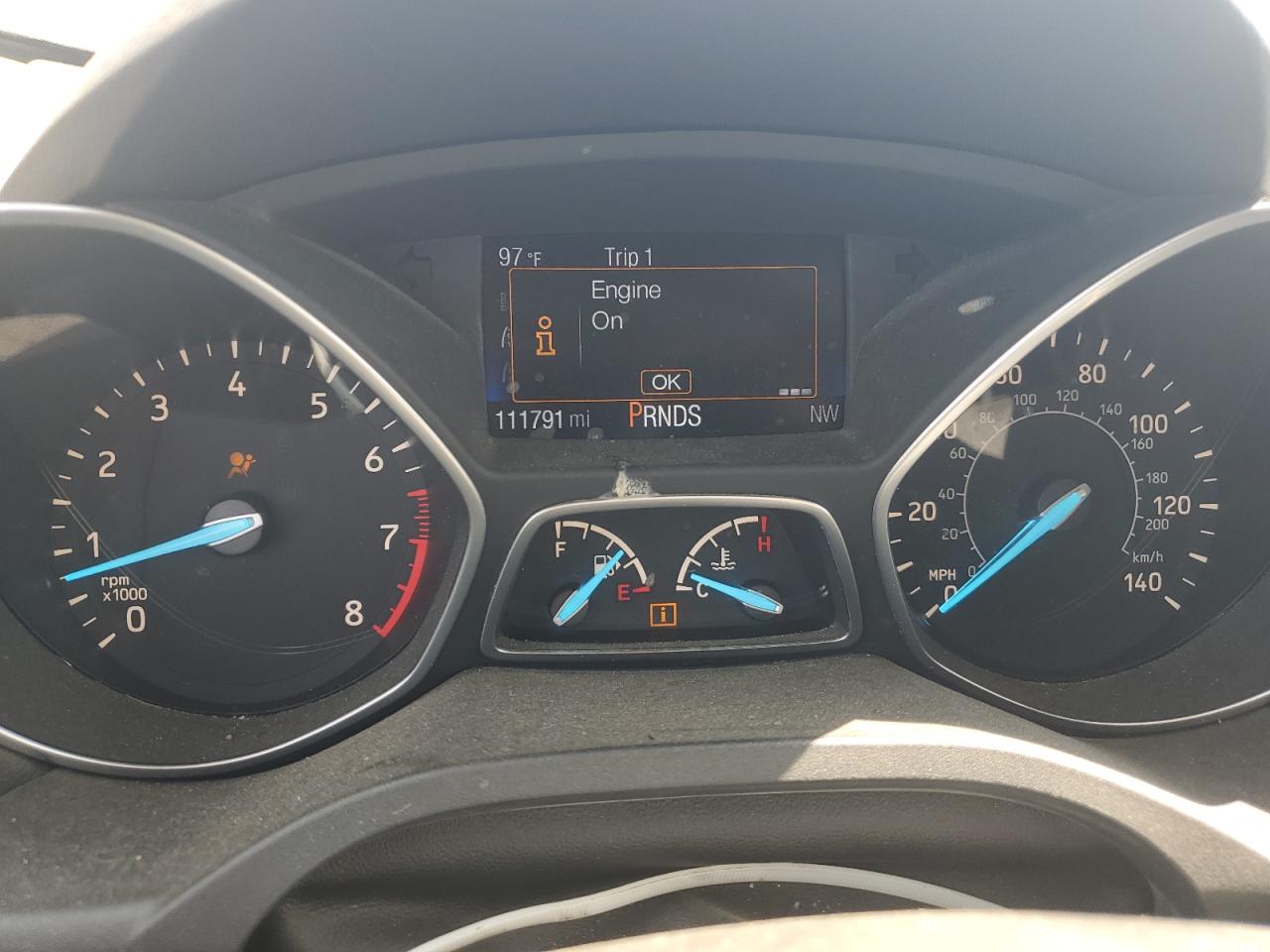 1FMCU0F79HUB37041 FORD ESCAPE 2017