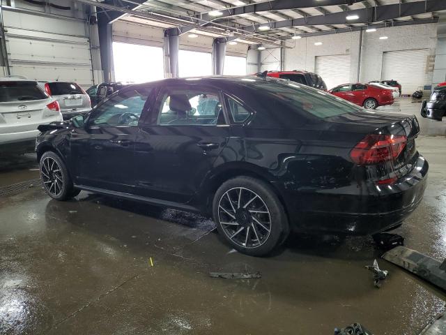 VOLKSWAGEN PASSAT 2017 Черный