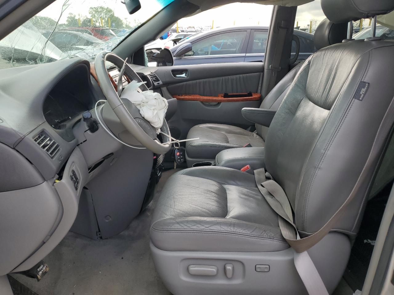 2008 Toyota Sienna Xle VIN: 5TDZK22CX8S109644 Lot: 55257145