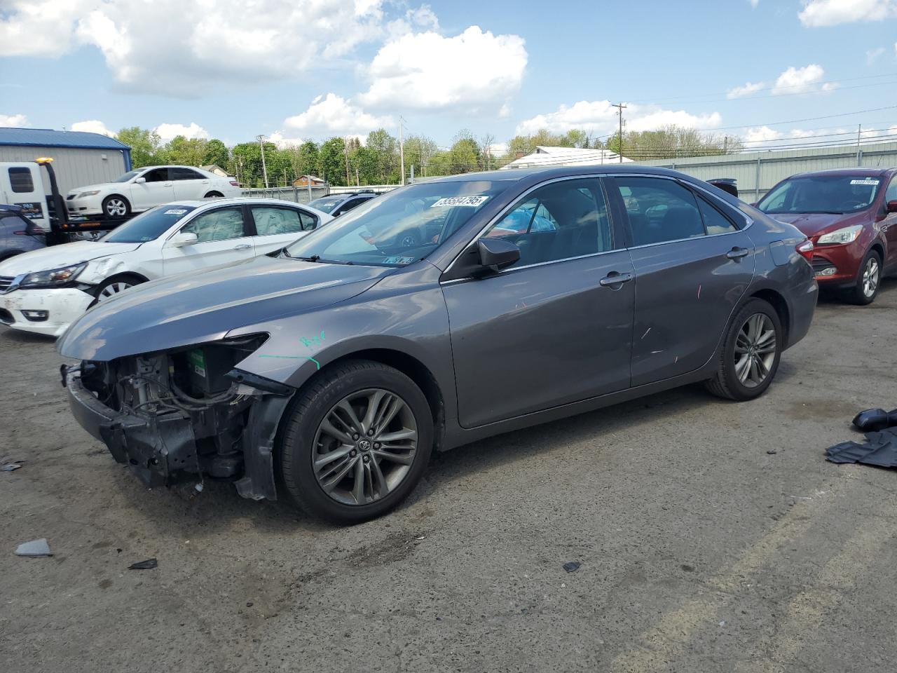 2017 Toyota Camry Le for Sale in Pennsburg, PA - Front End