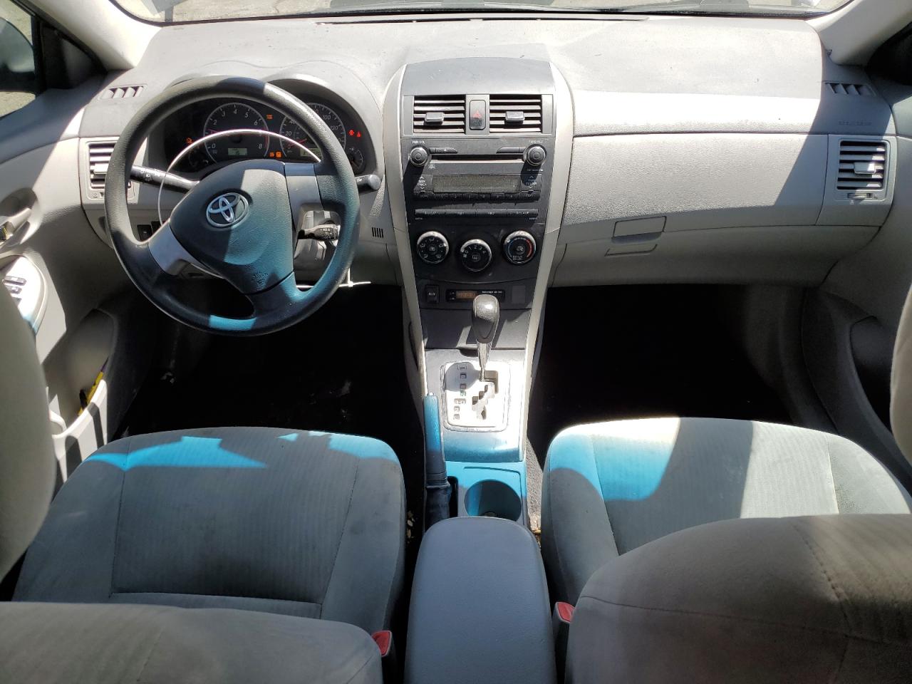 2010 Toyota Corolla Base VIN: 1NXBU4EE5AZ253569 Lot: 56952205