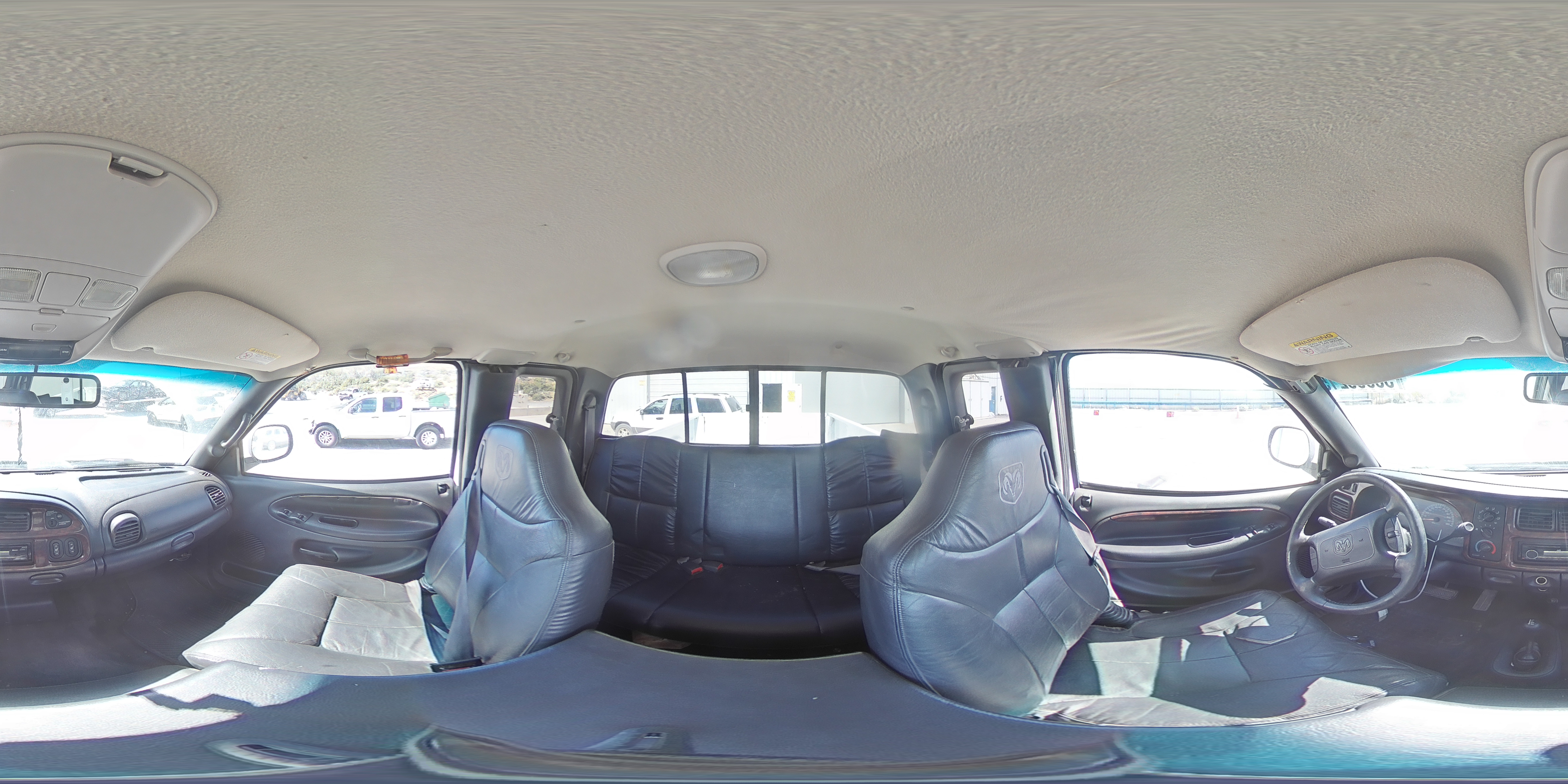 2000 Dodge Ram 2500 VIN: 1B7KF2361YJ118129 Lot: 55865215