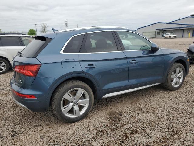  AUDI Q5 2018 Granatowy