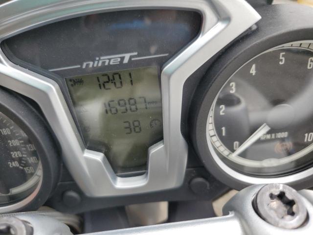 undisplay BMW R 2016 Сріблястий