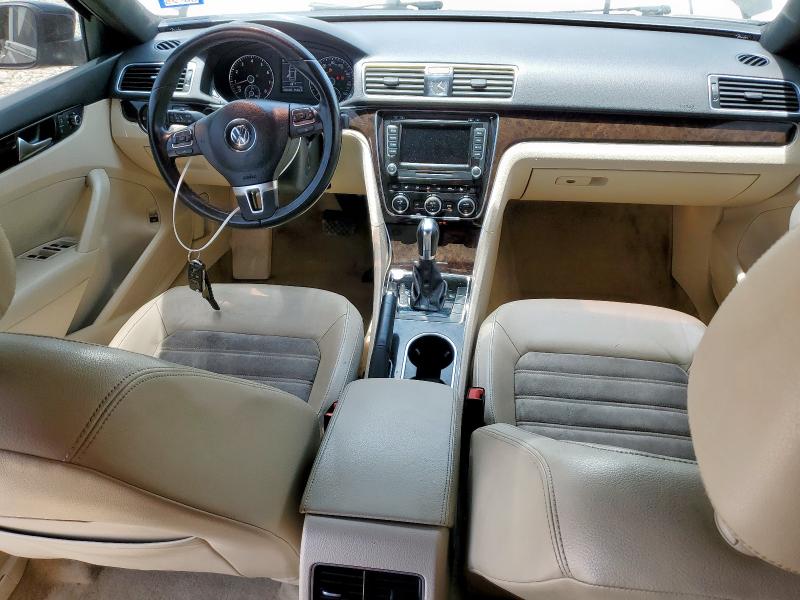  VOLKSWAGEN PASSAT 2014 Черный