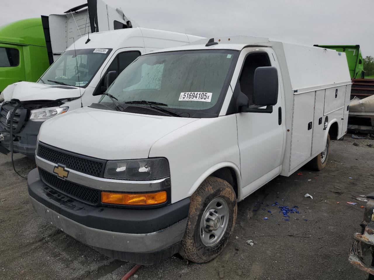 2022 Chevrolet Express G3500 en Venta en Cahokia Heights, IL - Burn