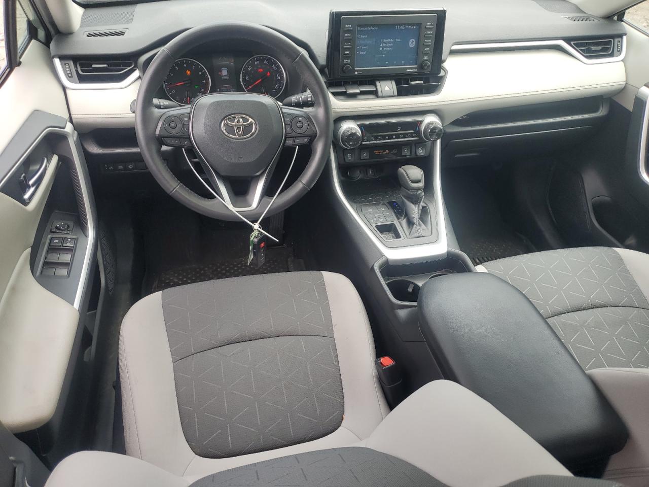 2020 Toyota Rav4 Xle VIN: 2T3P1RFV7LW140016 Lot: 56528655