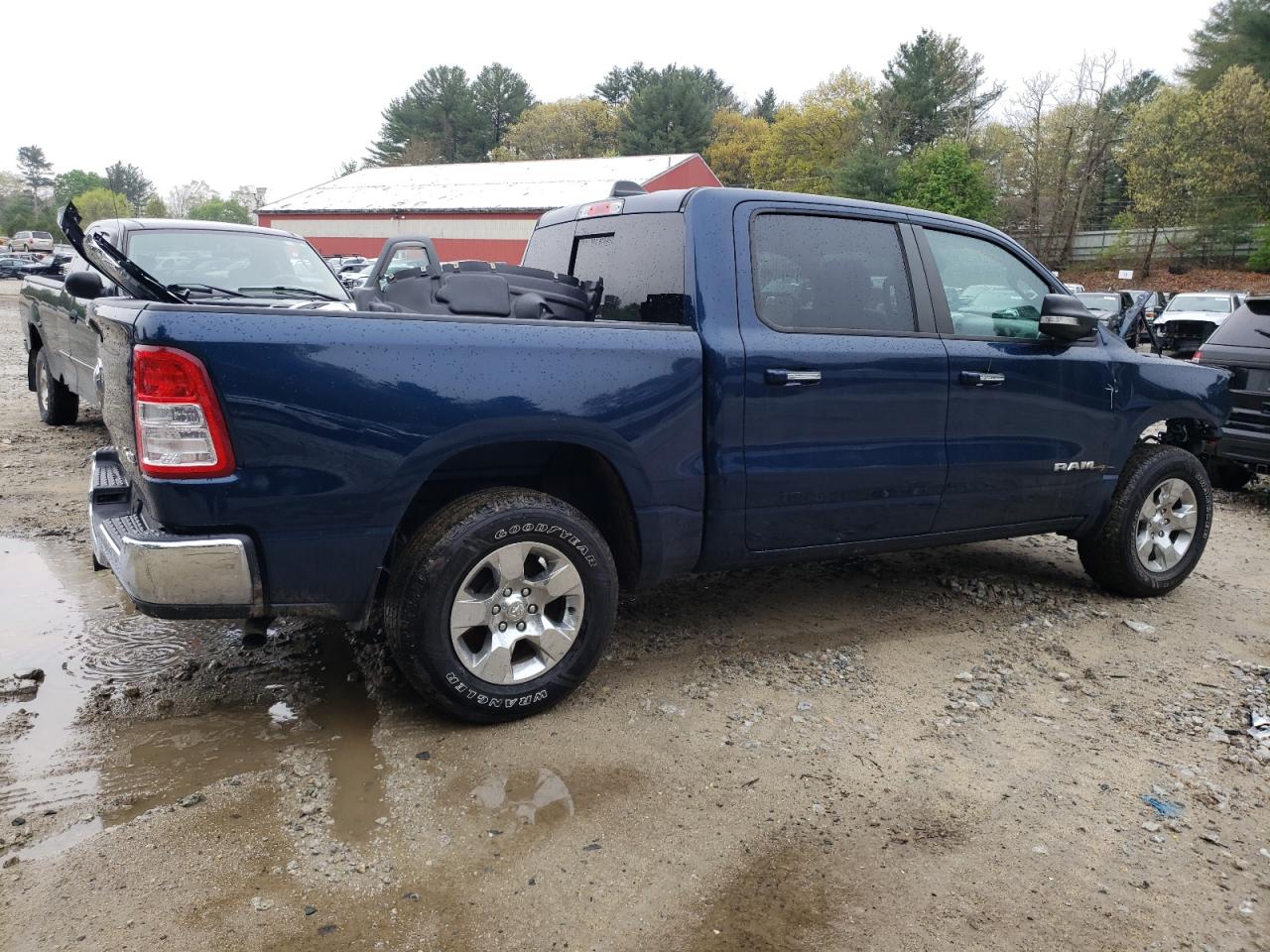 2020 RAM 1500 - Image 3