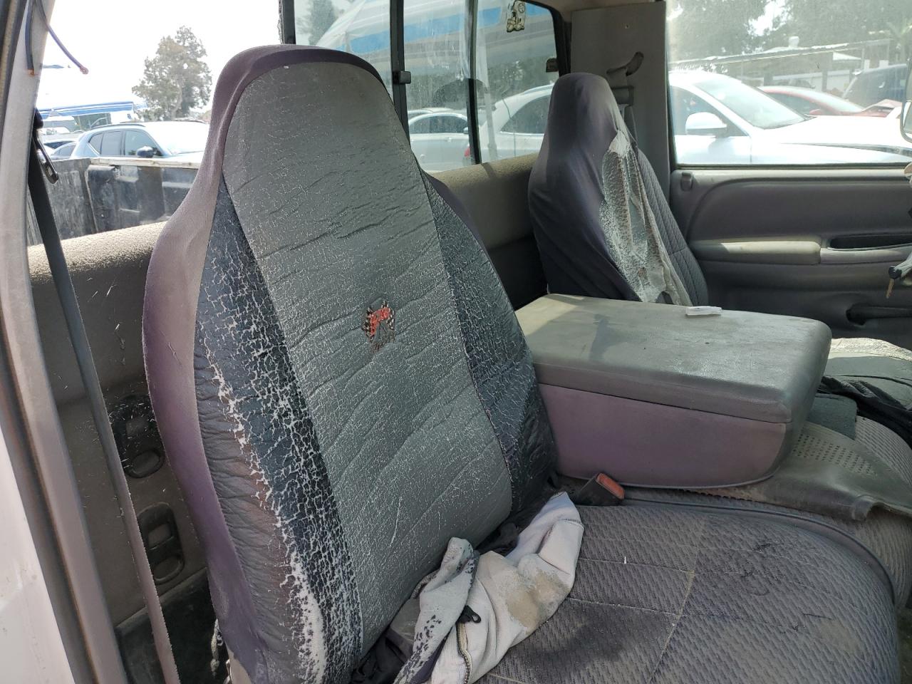 1996 Dodge Ram 2500 VIN: 1B7KC26C4TJ106723 Lot: 58239145