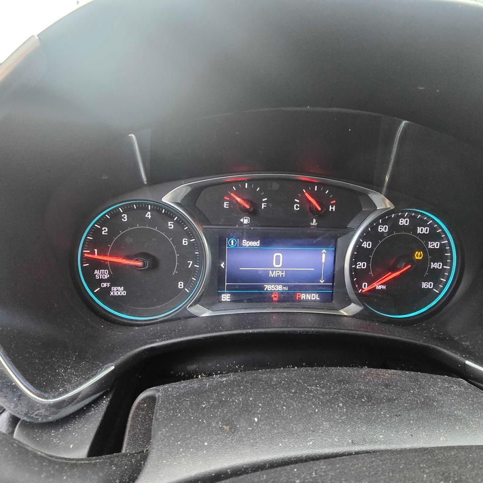 2GNAXUEV9K6121154 CHEVROLET EQUINOX 2019