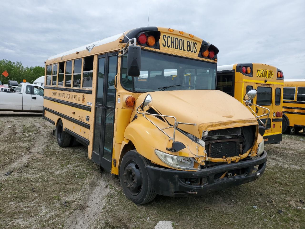 2011 Ic Corporation 3000 3200 for Sale in Elgin, IL - Front End
