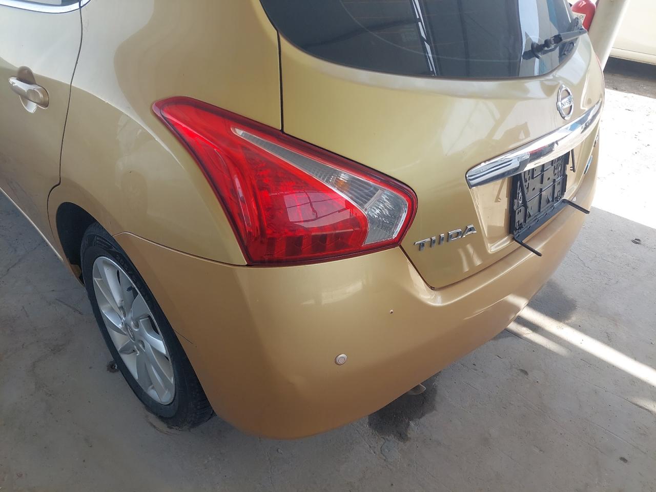 MNTBC2C91G6008789 - 2016 Nissan Tiida - #undefined