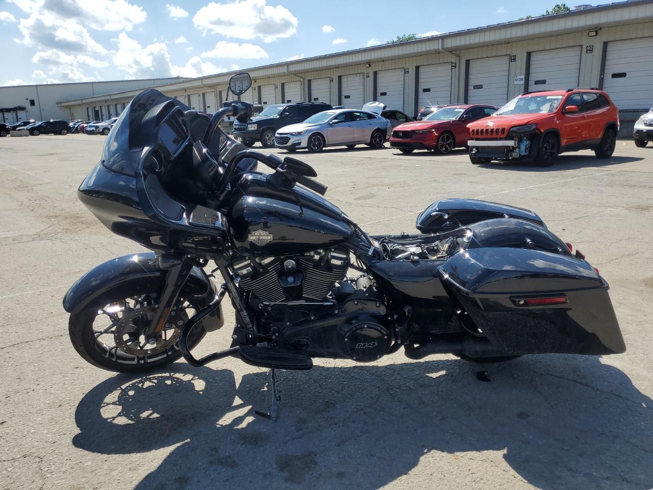 2022 Harley-Davidson Fltrxs VIN: 1HD1KTP13NB637859 Lot: 56950355