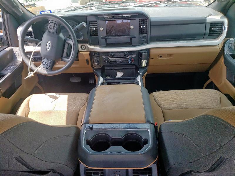  FORD F350 2024 Czarny