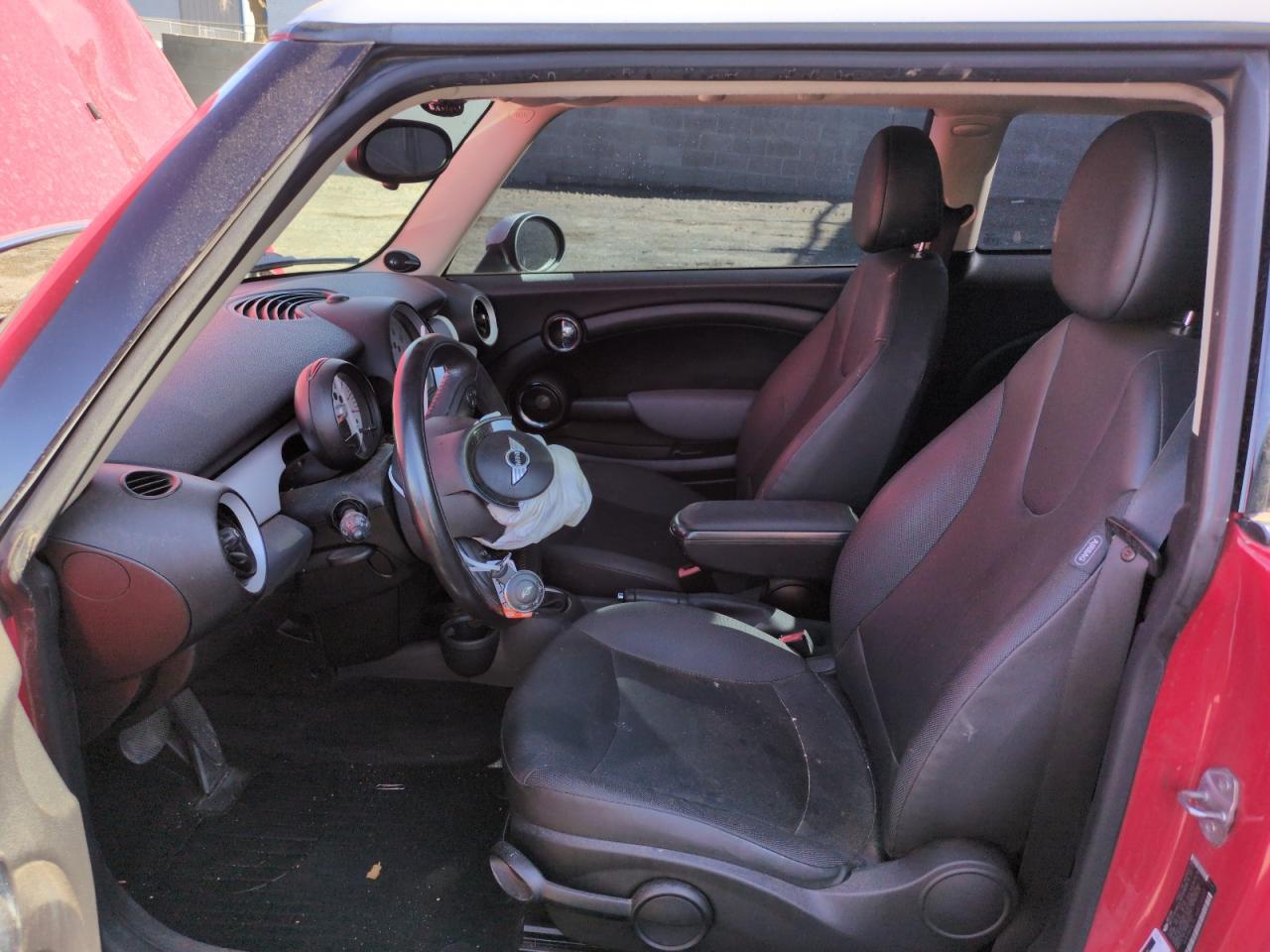 2011 Mini Cooper VIN: WMWSU3C56BT251237 Lot: 56433565