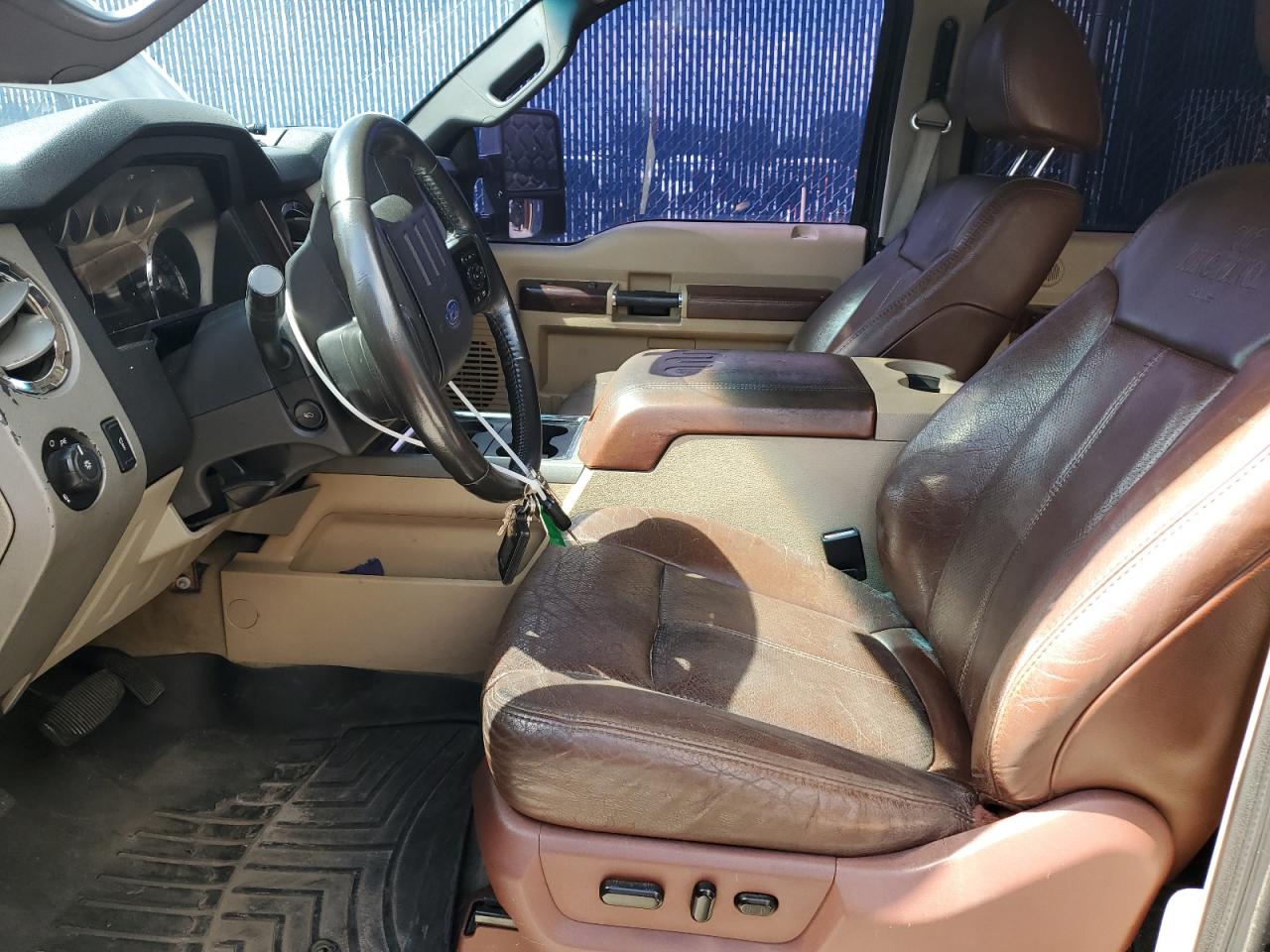 2015 Ford F250 Super Duty VIN: 1FT7W2BT4FED38819 Lot: 56899005