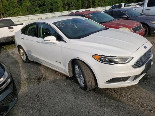  FORD FUSION 2018 Белый