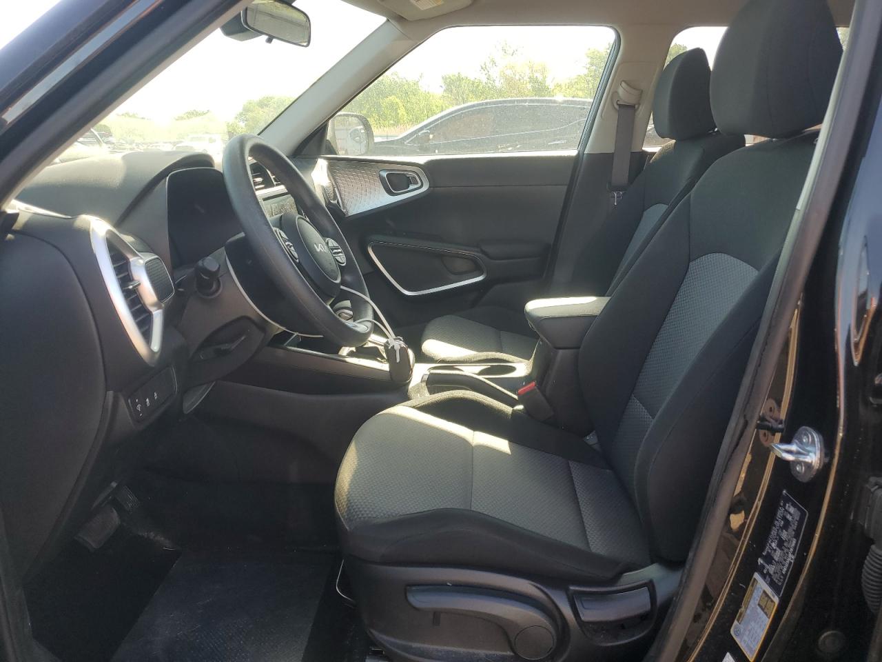 2023 Kia Soul Lx VIN: KNDJ23AU4P7875665 Lot: 57202625