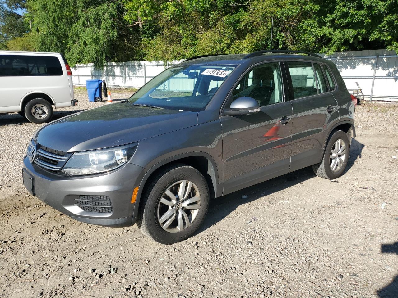 2016 Volkswagen Tiguan S за продажба в Knightdale, NC - Rear End