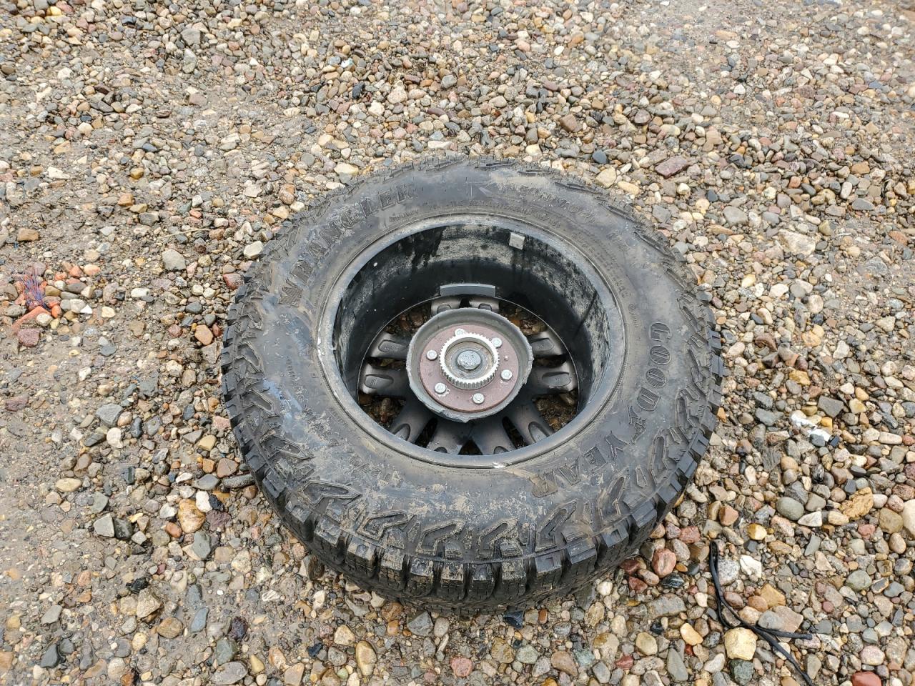 2024 Chevrolet Silverado K1500 Lt Trail Boss VIN: 3GCUDFED0RG340195 Lot: 57329115